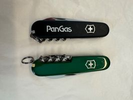 2 Victorinox Taschenmesser