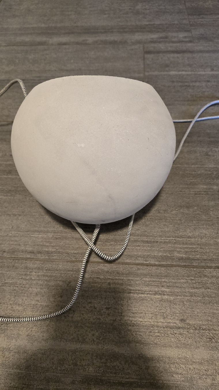 Lampade: betonlampe – Usato da Serneus venduto da flower111 1