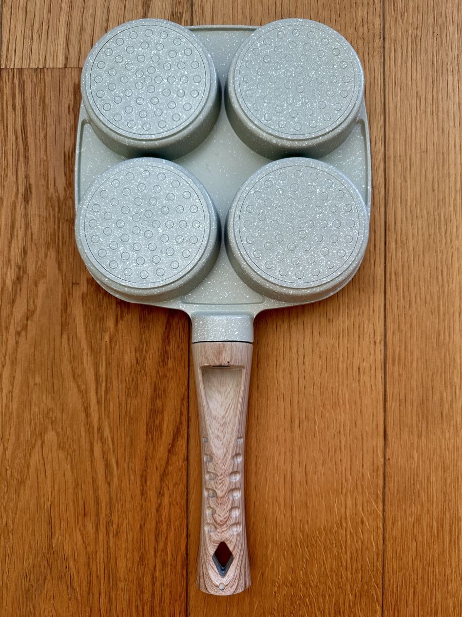 Elettrodomestici da cucina: 4-Cup Pancake Pan for Perfect Breakfasts  – Usato da Gattikon venduto da Sarahs_Schatzkammer 1