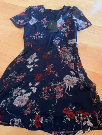 Magnifique robe d’été Vero Moda taille M ou 38
