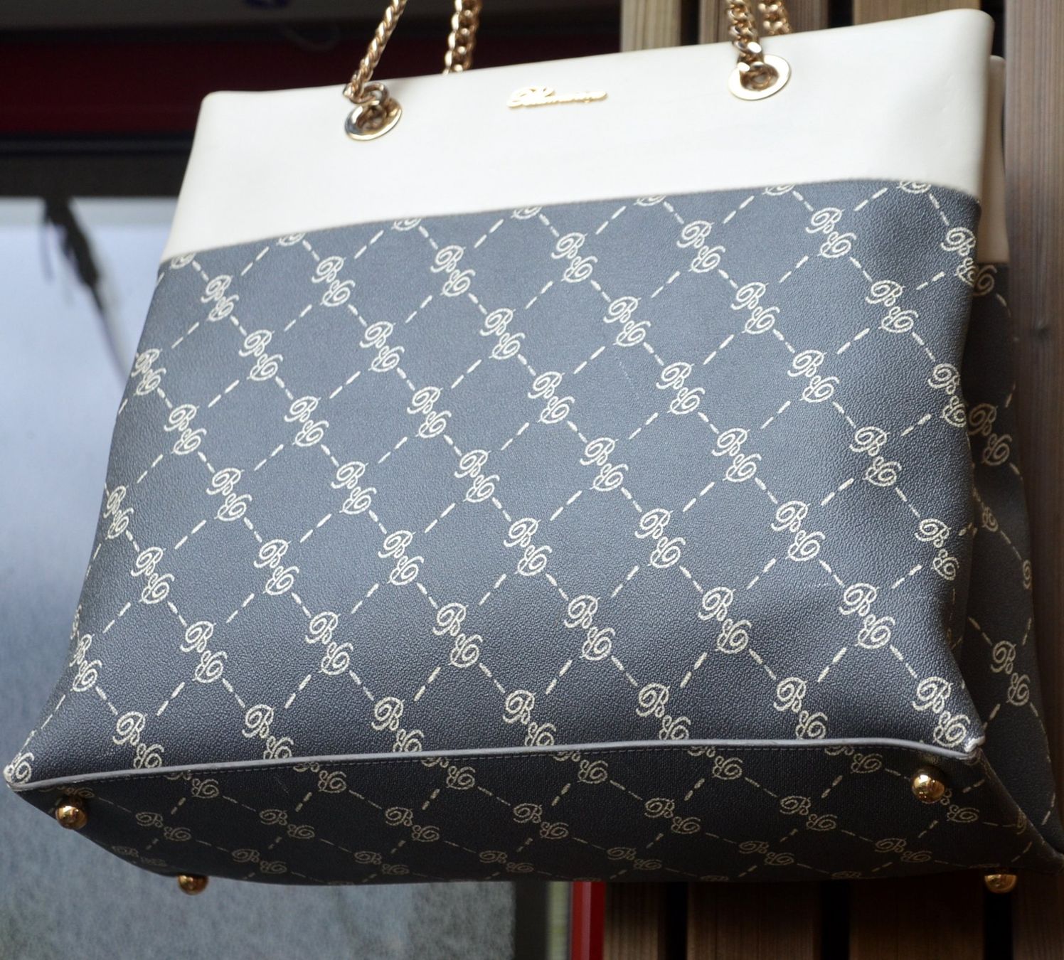Borse da donna: Blumarine Tasche / Sac – Usato da Collonges venduto da Auganien 7