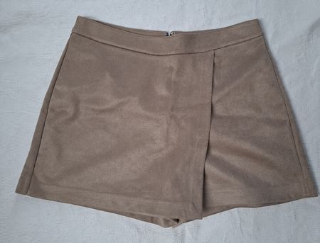 Shorts/Rock Damen beige Grösse M guter Zustand