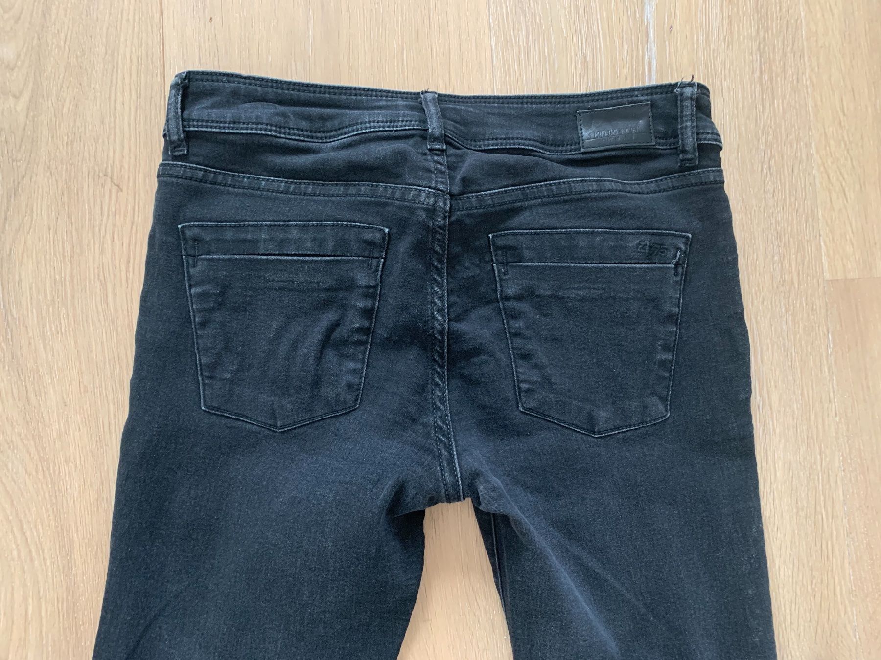 Zara Jeans: Jeans ZARA – Usato da Lachen SZ venduto da Swanche77 1