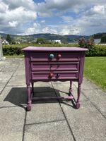 Shabby chic chest of drawers
