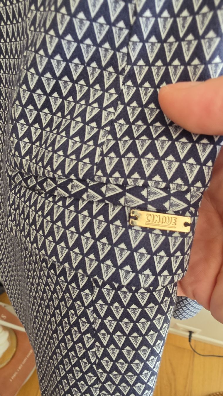 Giacche: Cinque Blazer Geometric Pattern Blue White Size 36 – Usato da Zug venduto da Cramoisan 2