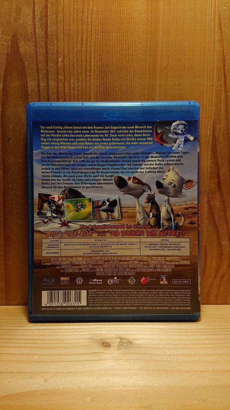 Tutti i DVDs: SPACE DOGS Blu-Ray – Usato da Wilderswil venduto da Exebub 1