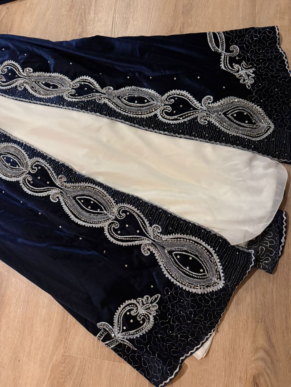 Vestiti: Henna-Kleid oder Mittelalterliches Kostüm mit Zubehör. – Nuovo (secondo la descrizione) da Kollbrunn venduto da TC1903 4
