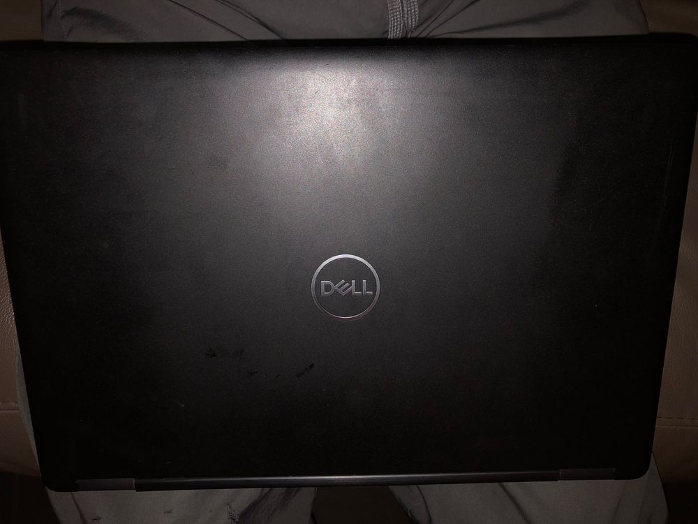 Laptop DELL Latitude 5490 | Acheter sur Ricardo