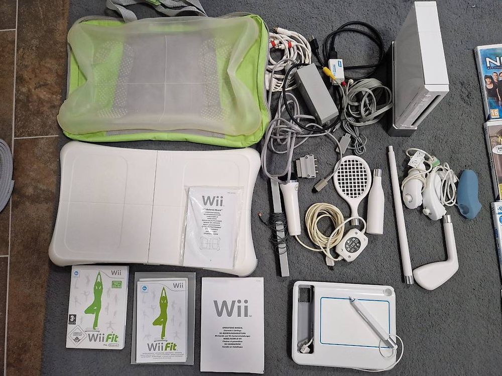 Wii mit zubehör 1