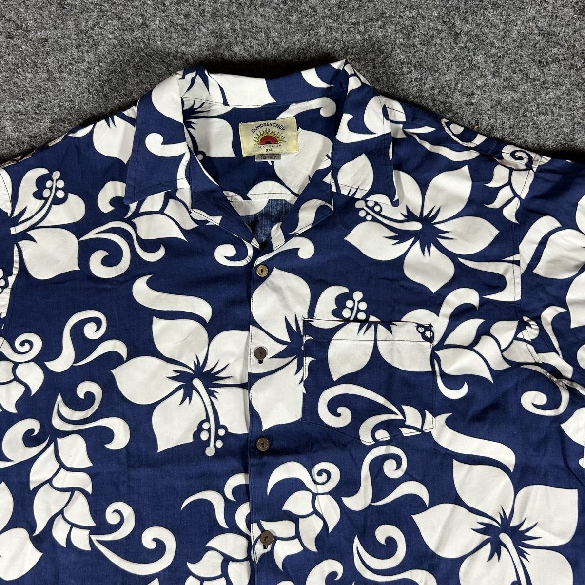 T-shirt: XXL HAWAÏ – Nuovo (secondo la descrizione) da La Sagne NE venduto da Matlasape 1