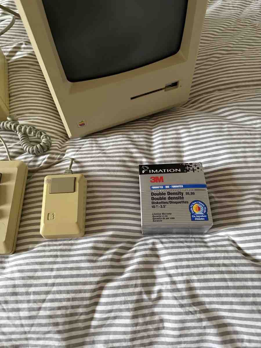 Apple PC: Apple Macintosh Plus 1Mb avec accessoires – Difettoso da Onnens VD venduto da FabioVince 4