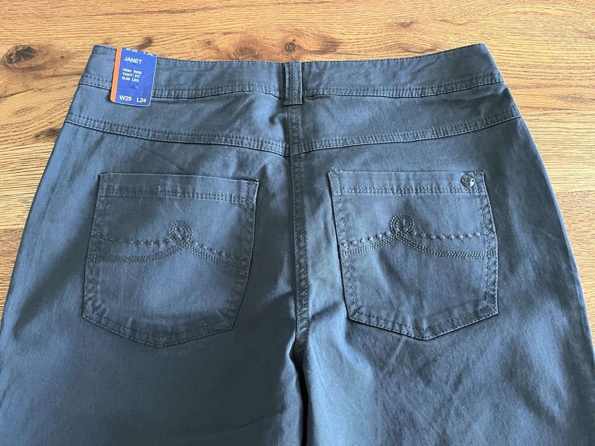 Pantaloni: Hose  – Nuovo (secondo la descrizione) da Schliern b. Köniz venduto da medion3098 2