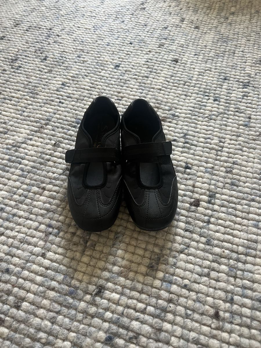 Scarpe da donna: Ballerinas schwarz 38 – Nuovo (secondo la descrizione) da Zürich venduto da HeliK