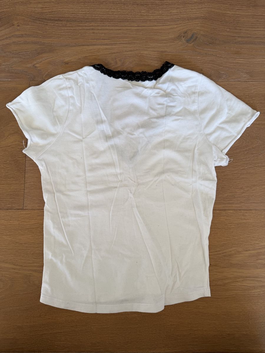 Brandy Melville Top: Brandy Melville Top Weiss mit Spitze – Usato da Meilen venduto da laraherre 1