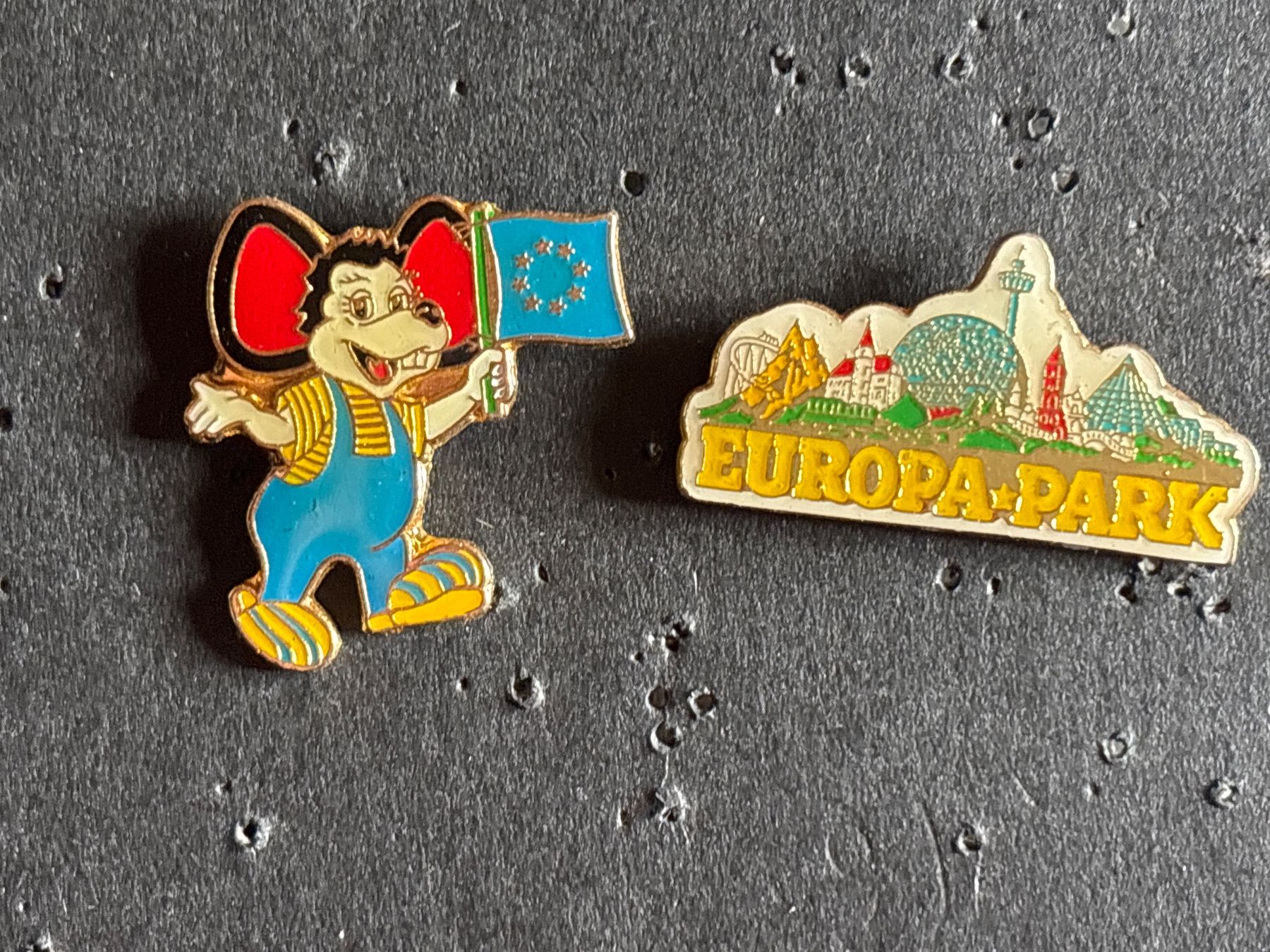 Placchette & Badge: Pins Europapark Rust – Usato da Lützelflüh-Goldbach venduto da NicoleL.
