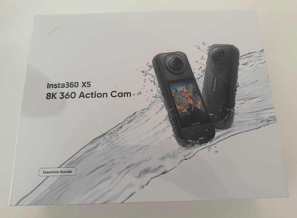 Action Cam: insta360 x5 8k 360 action camera essentials bundle – D'occasion à La Corbaz par Fred666