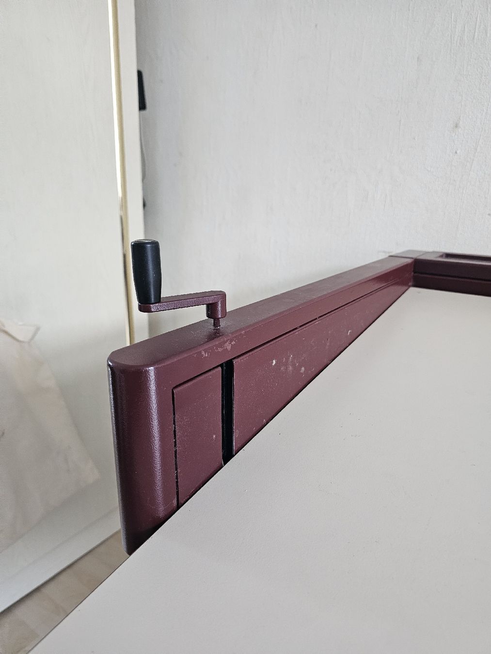 Schreibtische: table de bureau – Gebraucht aus Sonceboz-Sombeval von Mayji.n 6