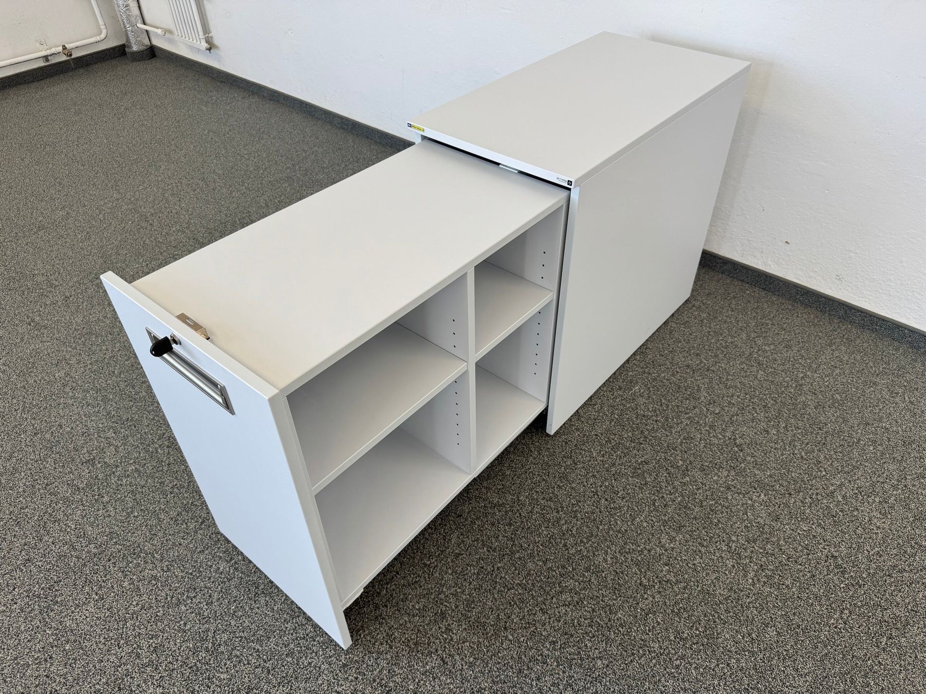 Sitag Banconi: Sitag Apothekerschrank Öffnung rechts – Usato da Schönenwerd venduto da mcofficeshop 6