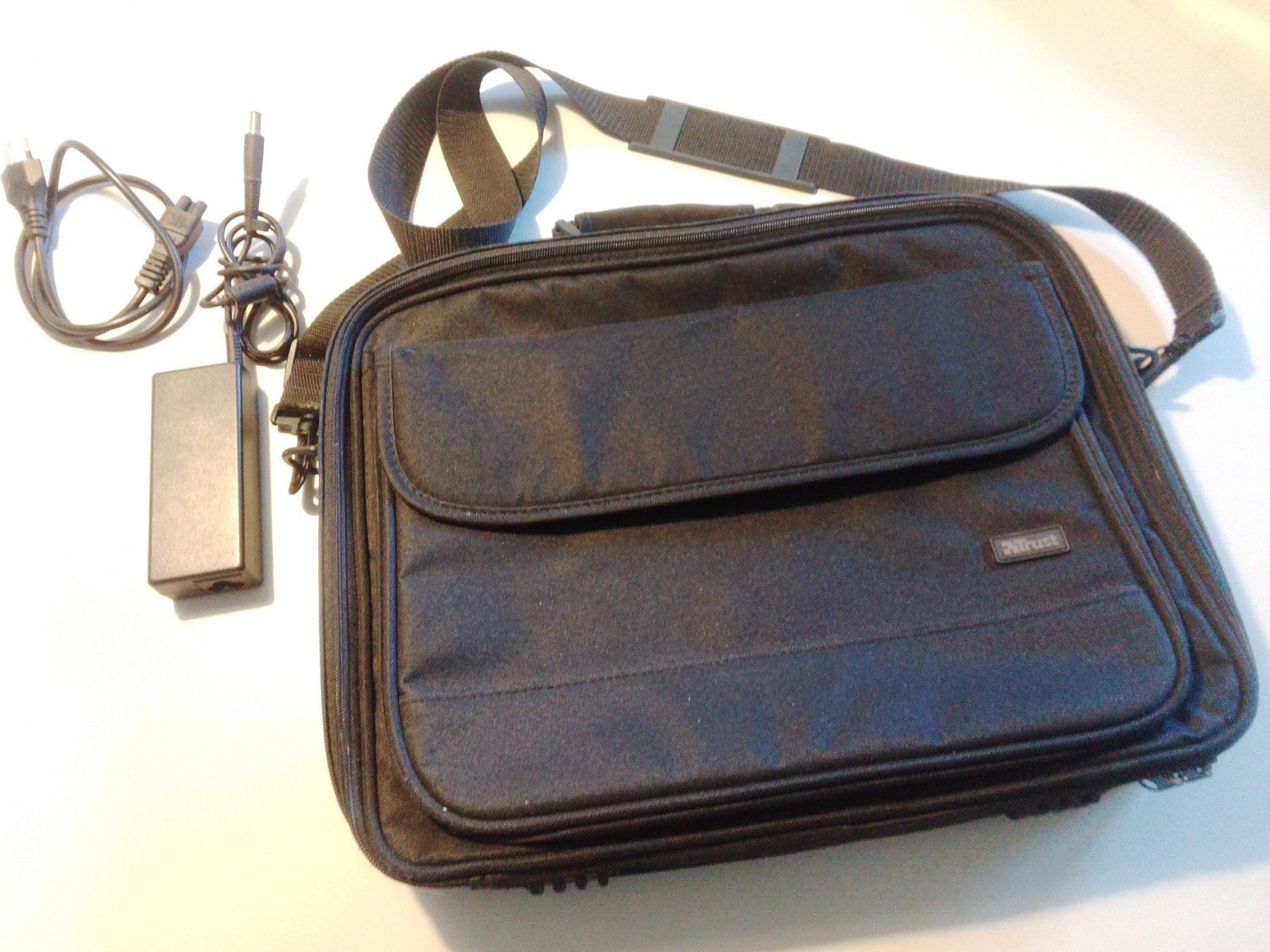 Compaq Notebook: Hewlett-Packard Compaq CQ58 Notebook PC mit Tasche – Usato da Oberembrach venduto da Doublescale 8