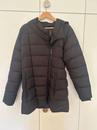 Winterjacke DKNY: Gr. M, schwarz