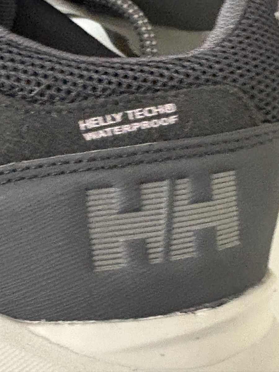 Helly Hansen Scarpe da uomo: HELLY HANSEN Herrenschuhe Hellytec waterproof grösse EU 42 – Usato da Thun venduto da jeff070 2