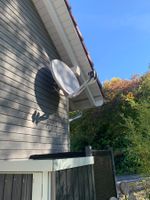Satellitenschüssel / Parabolantenne