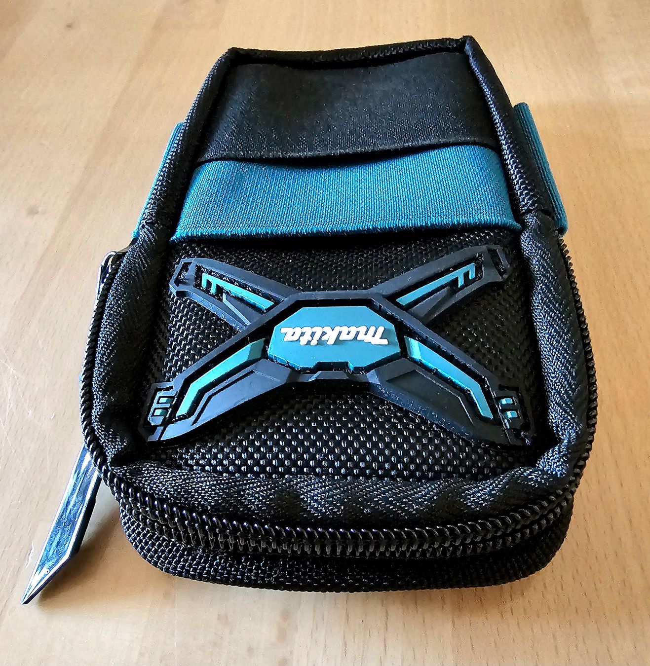 Sonstige Arbeitskleidung & Schutz: Makita Smartphone Gürteltasche E-05583 – Neu und originalverpackt aus Hallau von  4