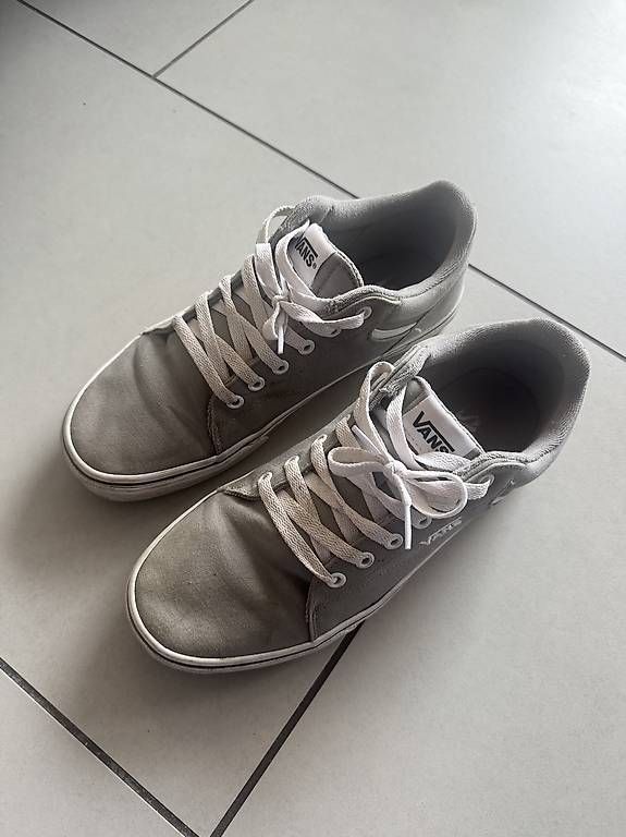 Scarpe da uomo: Vans grau/grün, Gr. 43 – Usato da Zürich venduto da anjamug 2