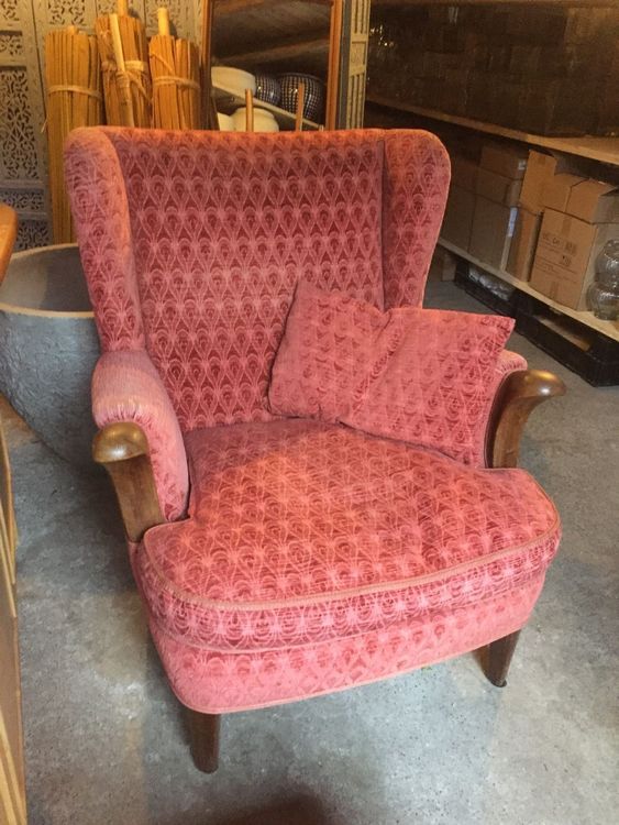 Schöner Vintage Ohrensessel mit Hocker Kaufen auf Ricardo