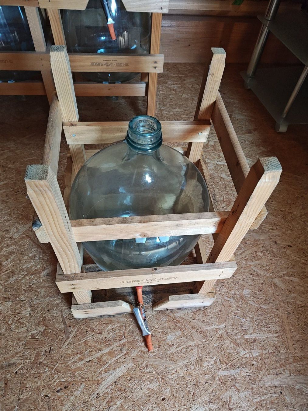 Accessori: 25 Liter Moschtflaschen, gebraucht – Usato da Pratteln venduto da wol_mgx9 2