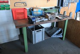 Werkbank 175x80x85cm mit Schraubstock fx