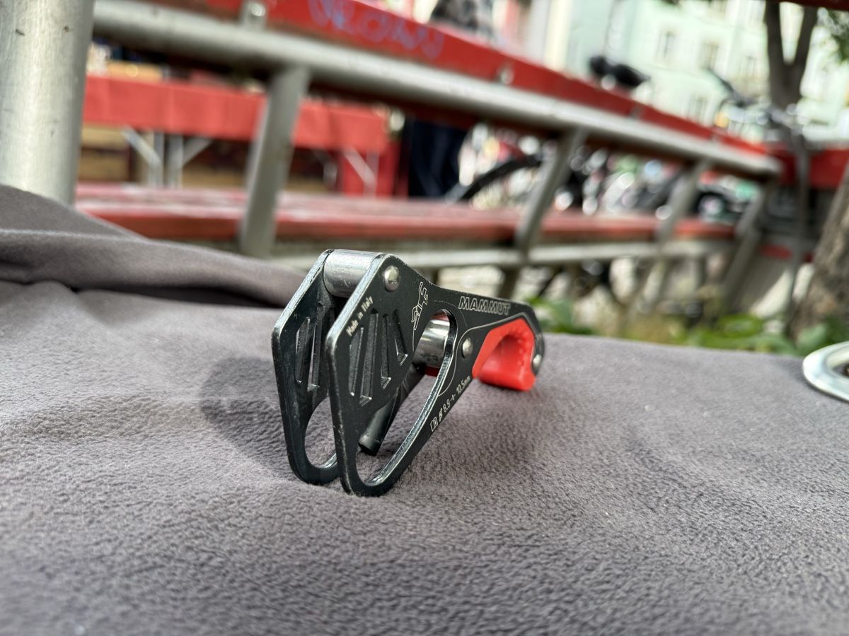 Kletterausrüstungen: Mammut – Gebraucht aus Uster von Flummi 1