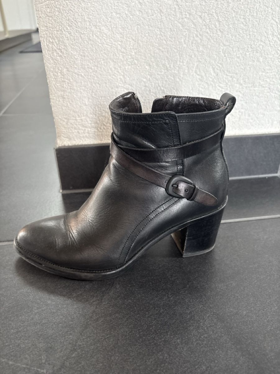 Scarpe da donna: Botte cuir noir – Nuovo (secondo la descrizione) da Riddes venduto da nati48