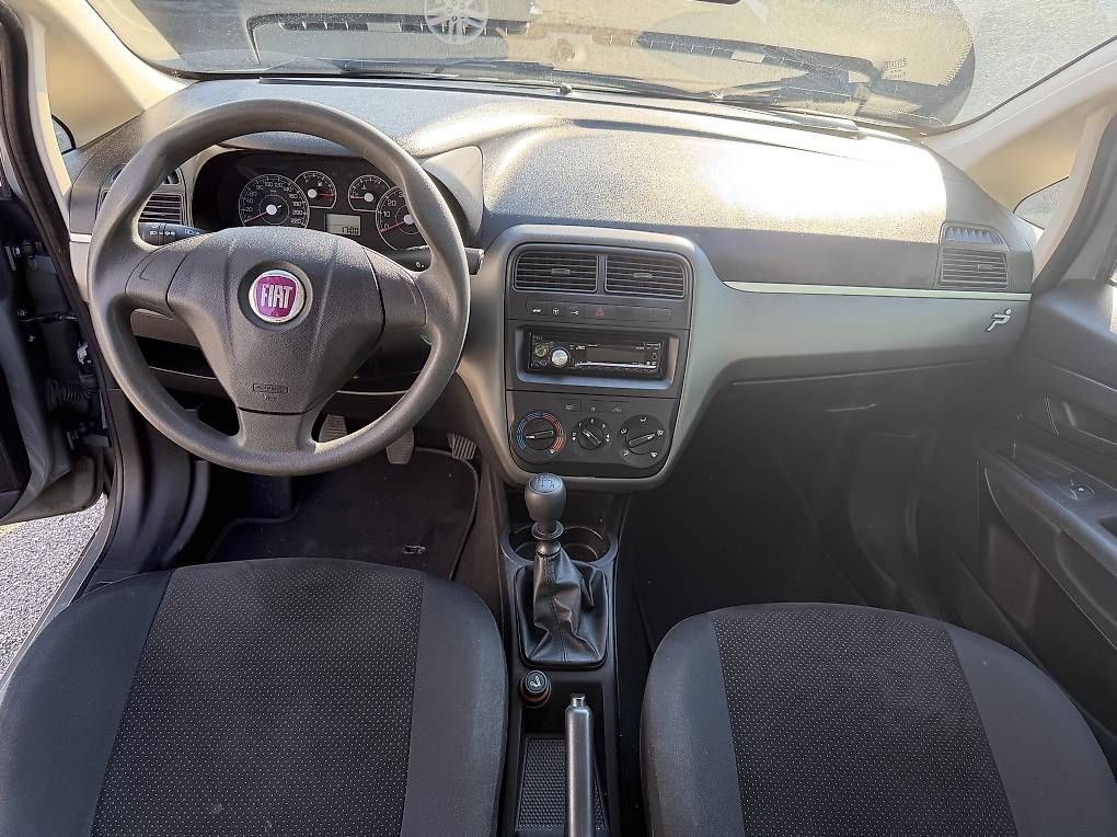 Fiat Automobili: Fiat PUNTO 1.4 – Usato da Wil SG venduto da naw_27gz 3