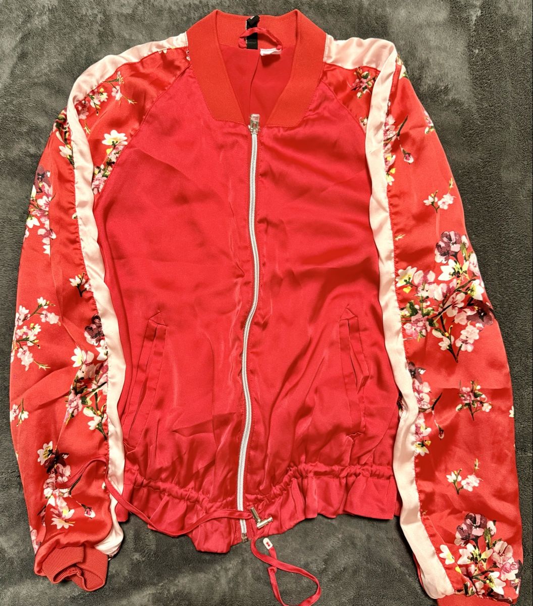 H&M Giacche: H&M Bomberjacke pink  – Usato da Wangs venduto da Yudi_27