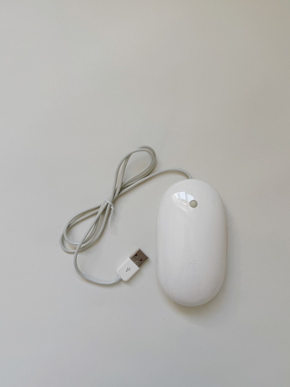 Apple Maus: Apple Mighty Mouse USB Modello A1152 – Originale – Gebraucht aus Bioggio von re-hello