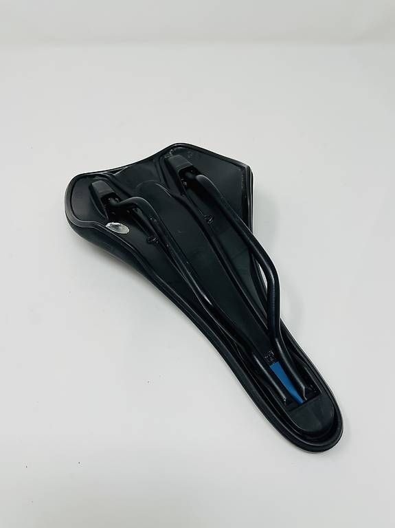 Pezzi di ricambio: SELLE ITALIA SLR BOOST TM SATTEL 130mm – Usato da Selzach venduto da King_Kong2403 3