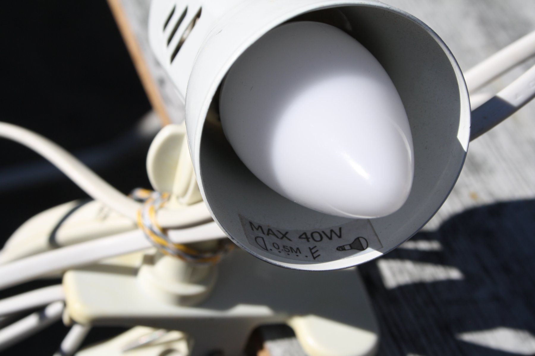 Lampade: KLEMMLAMPE LAMPE LUMESS KLEIN E14 – Usato da Wauwil venduto da Pneuedy 4