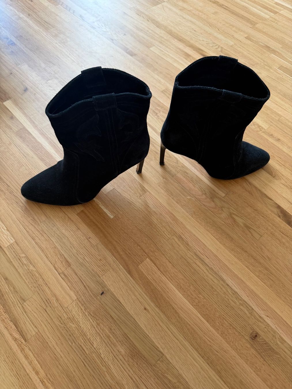 Ba&Sh Damenschuhe: Ba&Sh Ankle Boot Caitlin 39 – Gebraucht aus Dübendorf von gas_2wcn