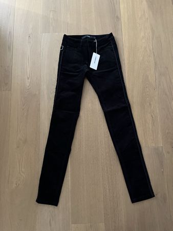 Magnifique jeans ZADIG & VOLTAIRE velours fin noir 36 Neuf!