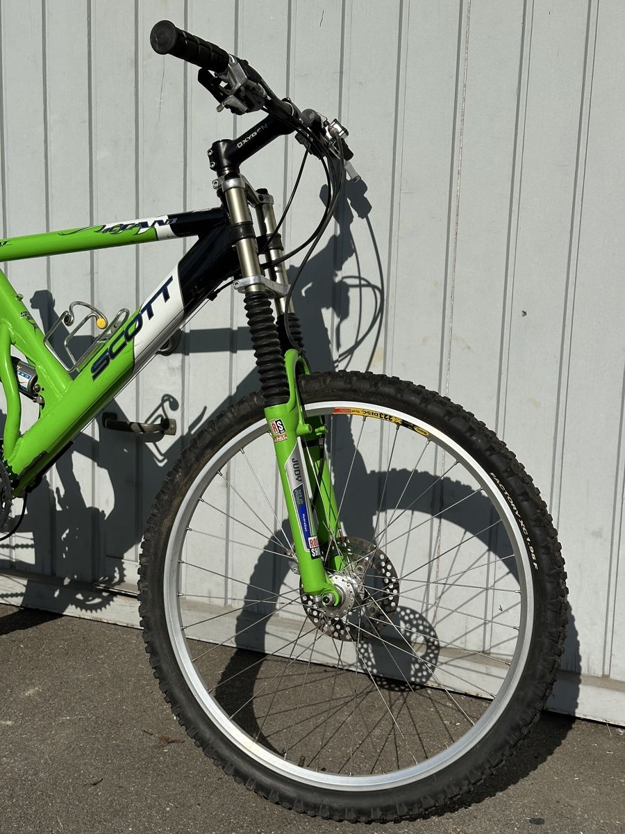 Scott Velos: Scott Octane FX1 MTB Grösse M als Defekt  – Defekt aus Wädenswil von HobbyZimmer 1