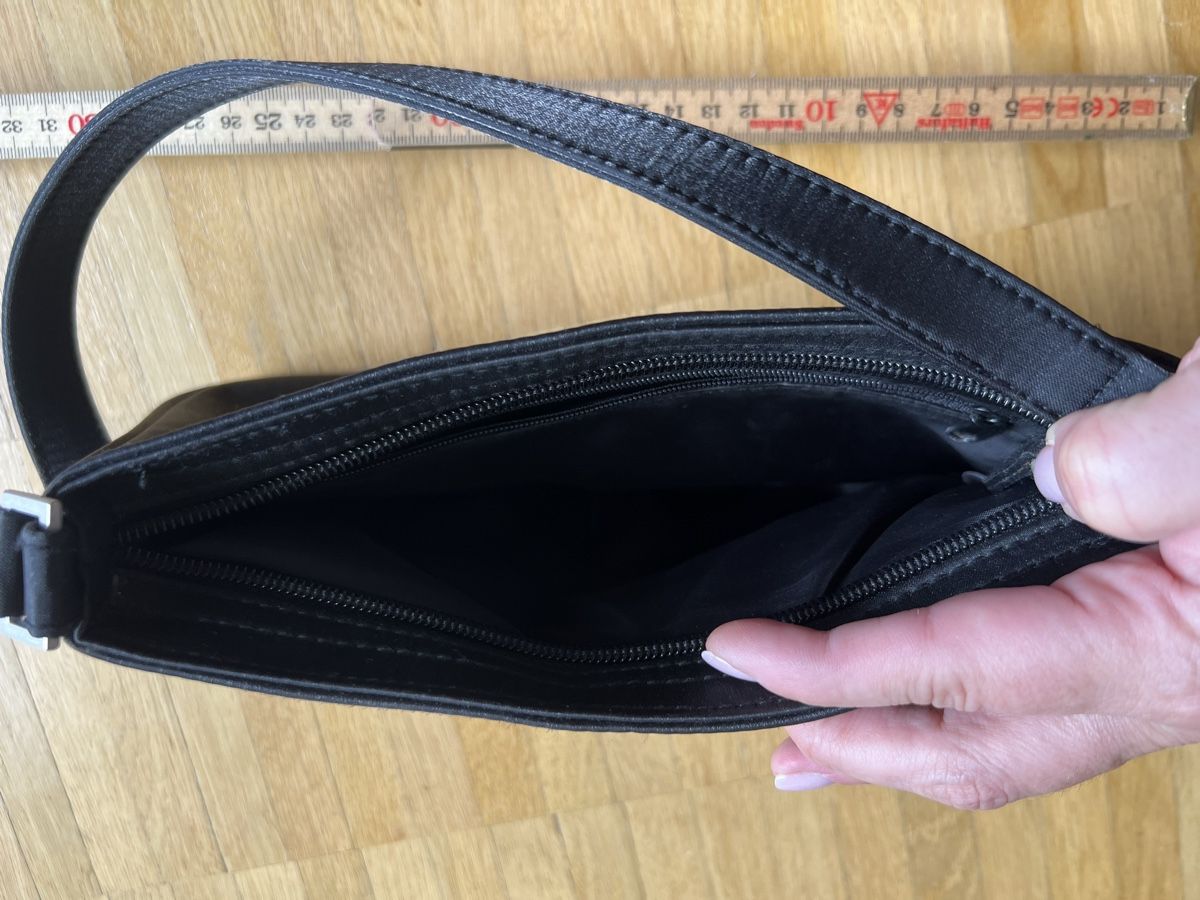 Borse: Abendhandtasche schwarz – Usato da St. Gallen venduto da Mokki2014 1