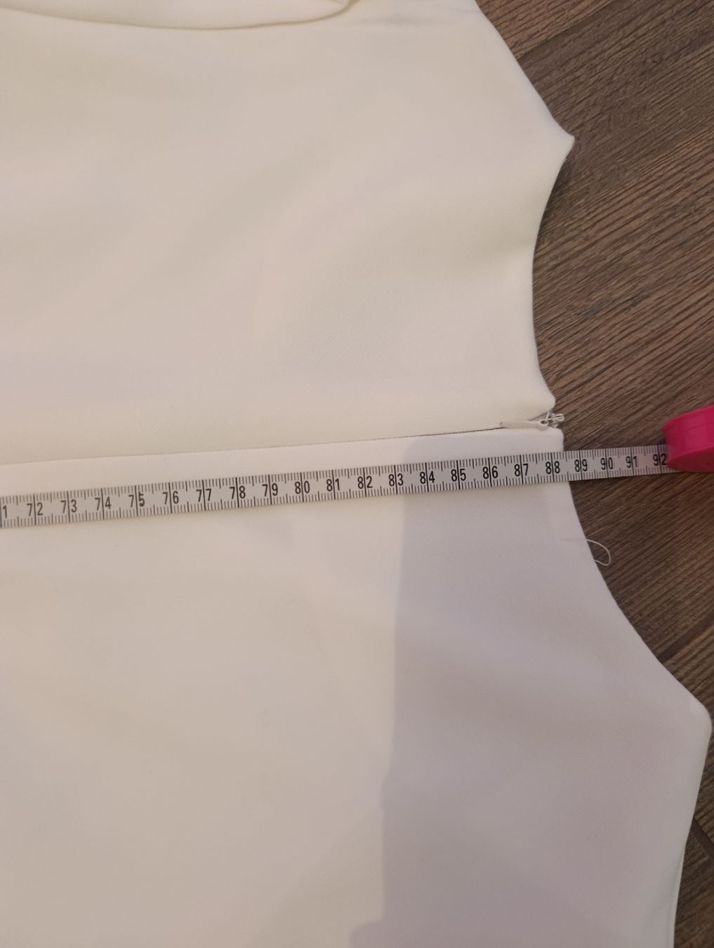 Vestiti: Elegantes weisses Kleid in Gr. M – Nuovo (secondo la descrizione) da Dietikon venduto da iksan 5