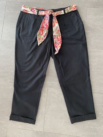 HOSE ZARA 3/4 GRÖSSE S