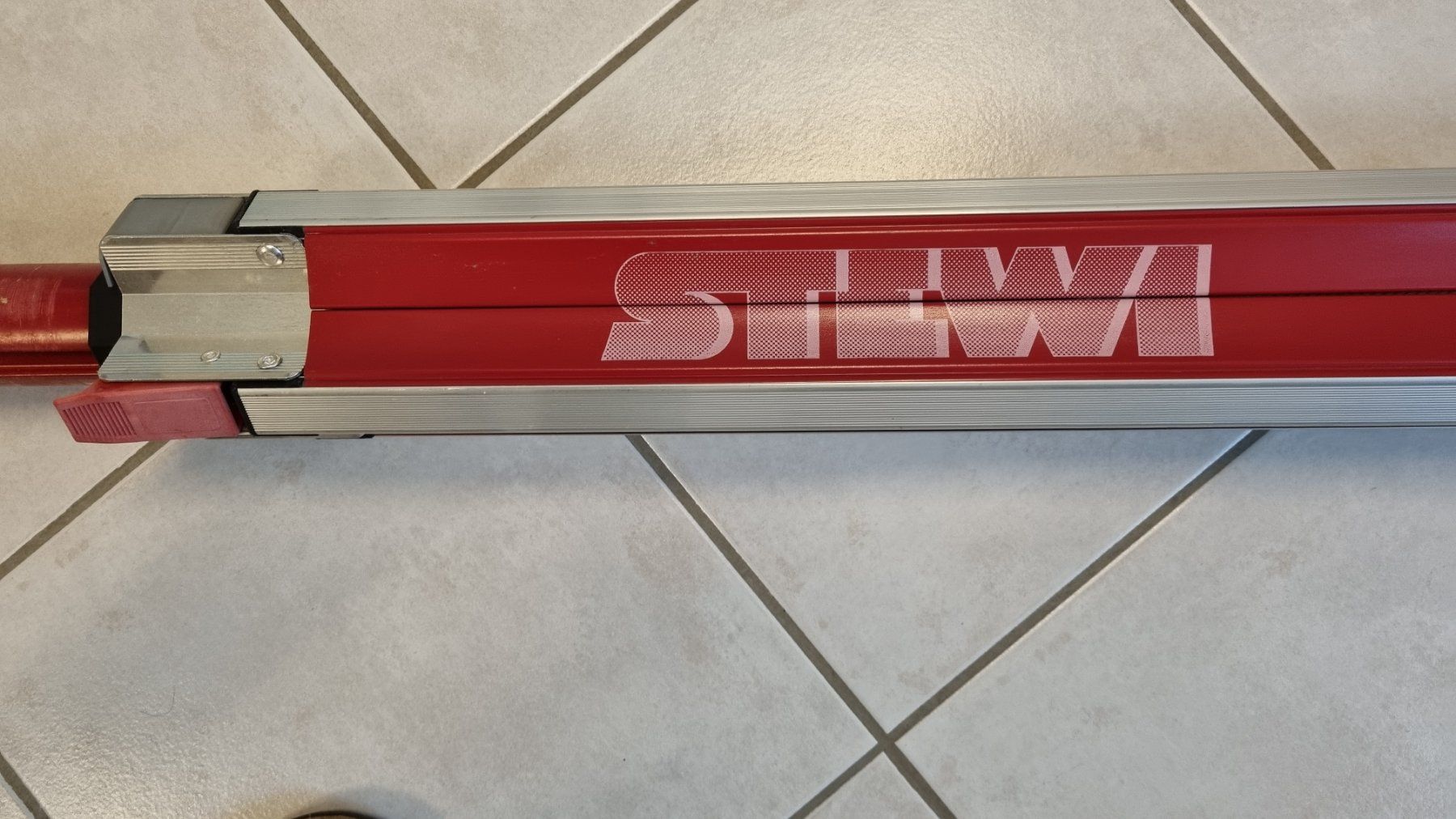 Stewi Stenditoi: STEWI Wäscheständer – Usato da Hinwil venduto da Nimacy 1