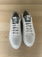 NATIONAL STANDARD Sneaker Weiss Leder Grösse 46 neuwertig
