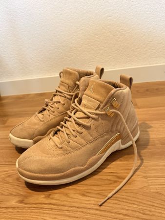Jordan Air 12 Retro beige suede