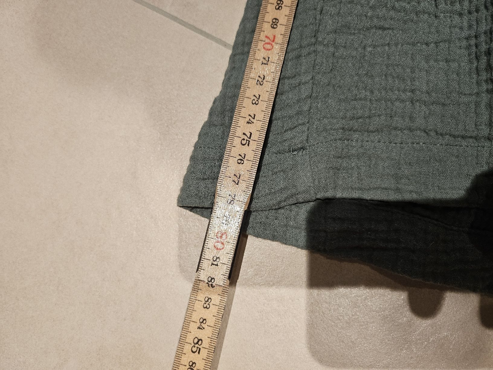 Tute: Musselin Overall grün gr.42  – Usato da Allschwil venduto da na.wi.90 6