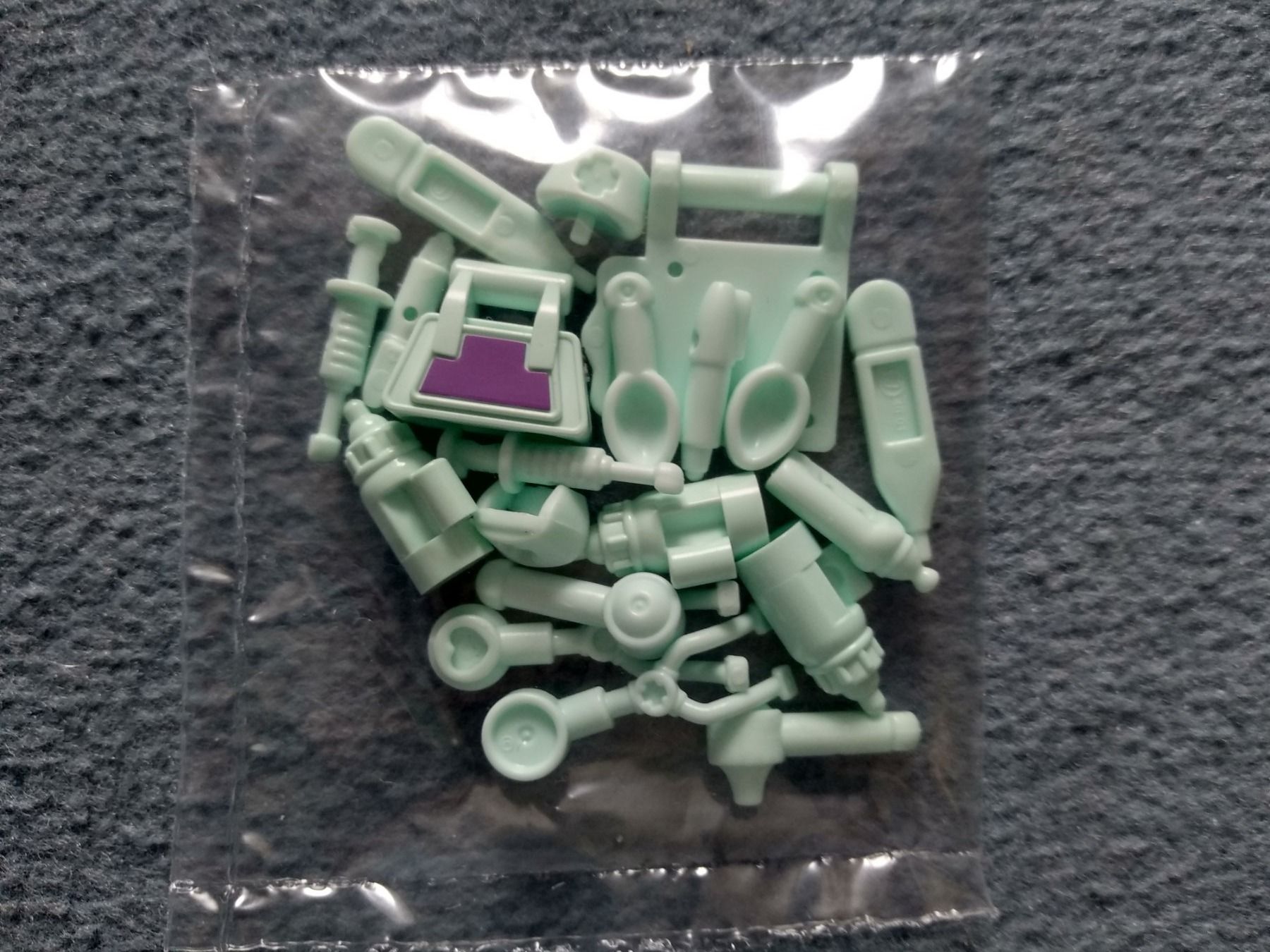 Lego Baukästen: Lego Friends Tierarztzubehör – Gebraucht aus Läufelfingen von papagena02 1