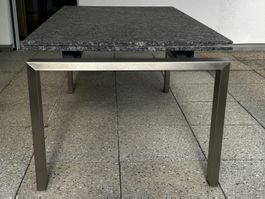 Granit ausziehbarer Gartentisch -Der Tisch fliegt nicht weg!
